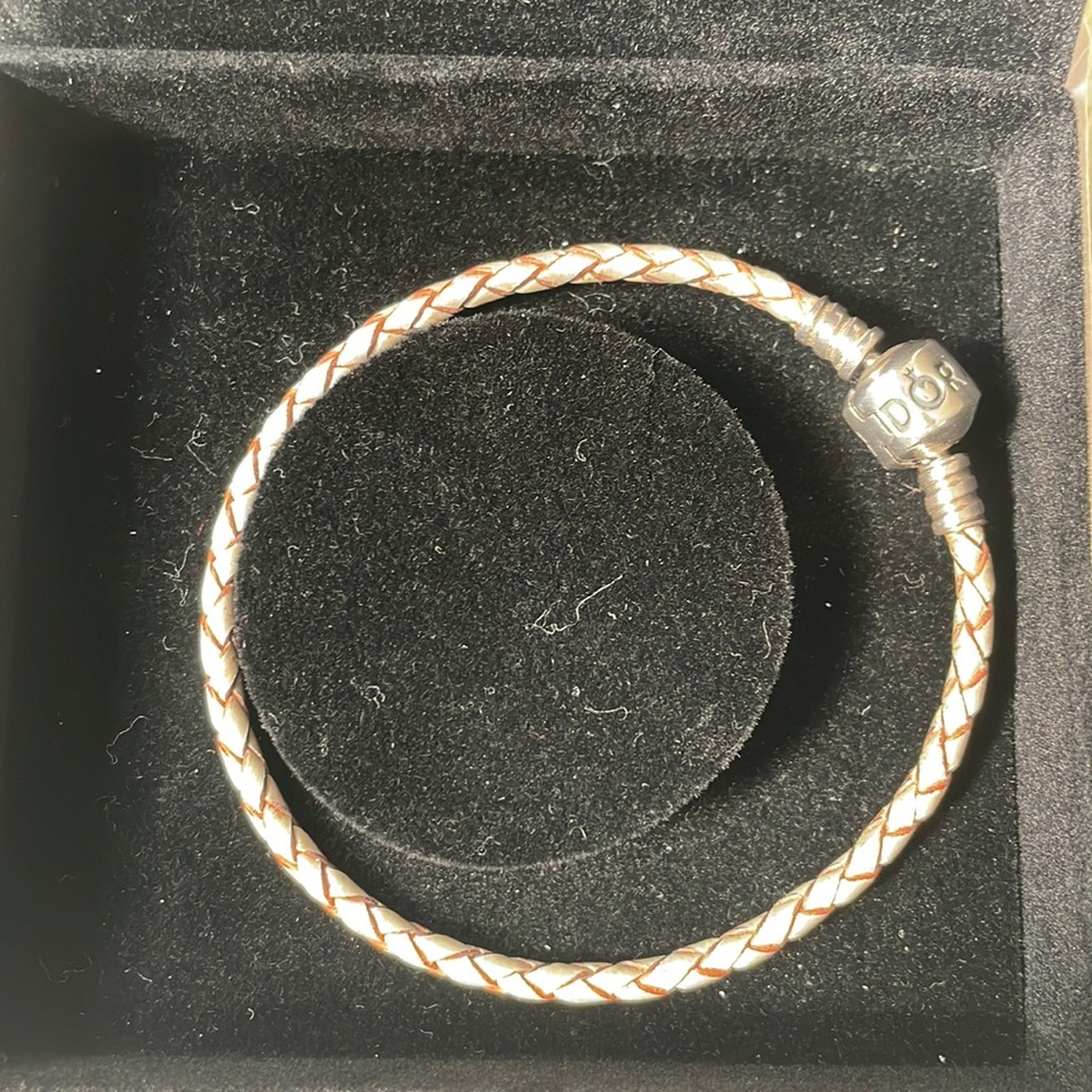 Pandora Braclet